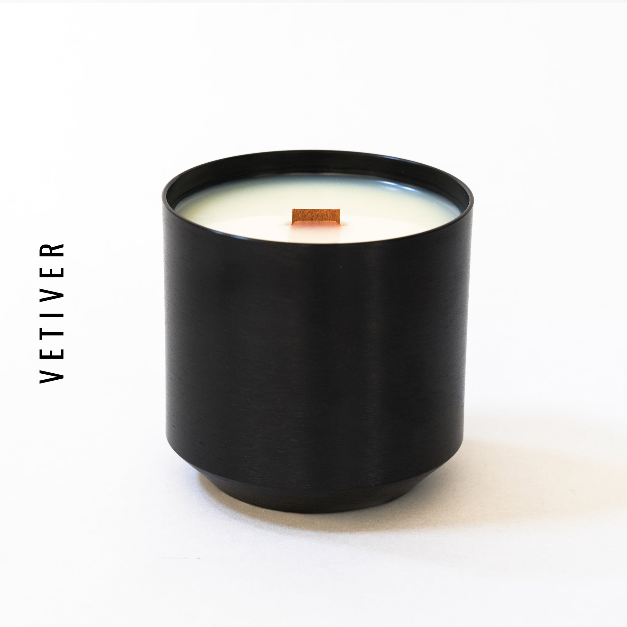 Vetiver // 10 oz // Black