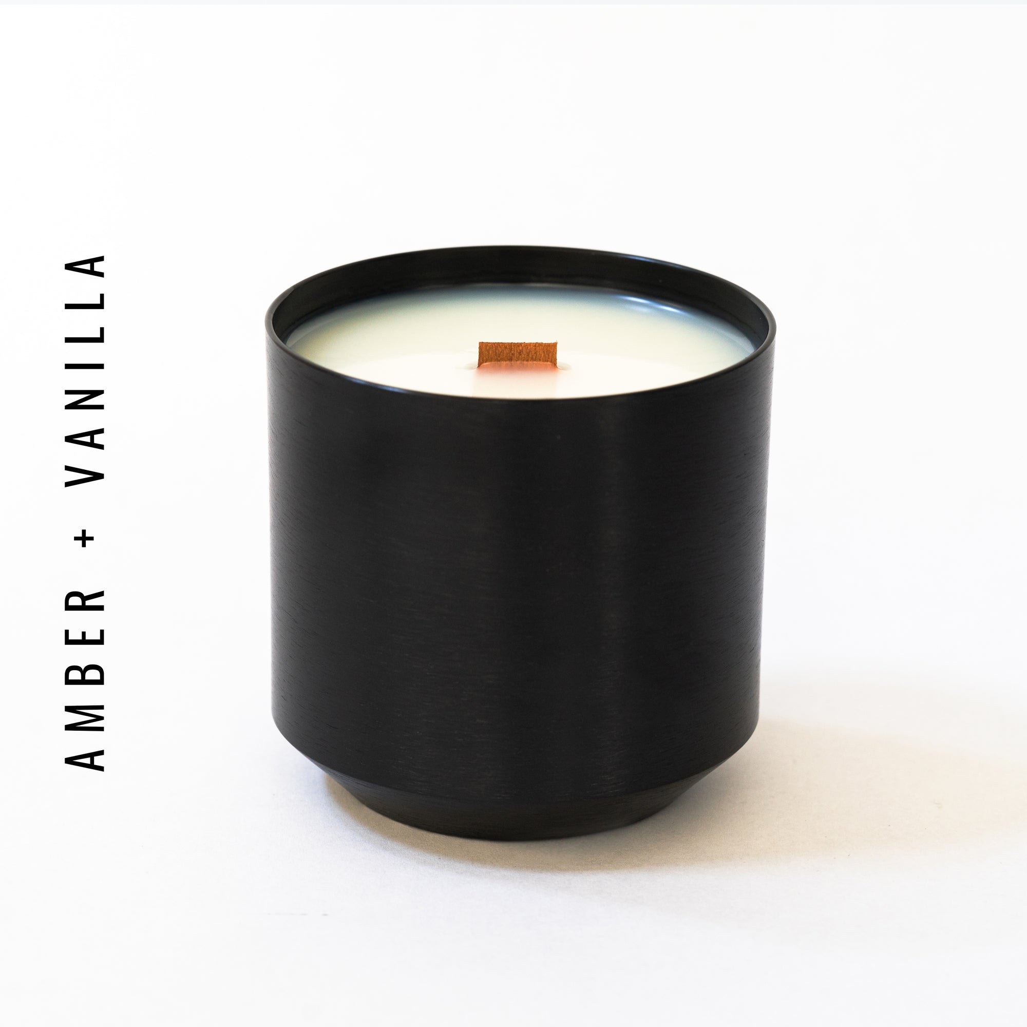 Amber + Vanilla // 10 oz // Black